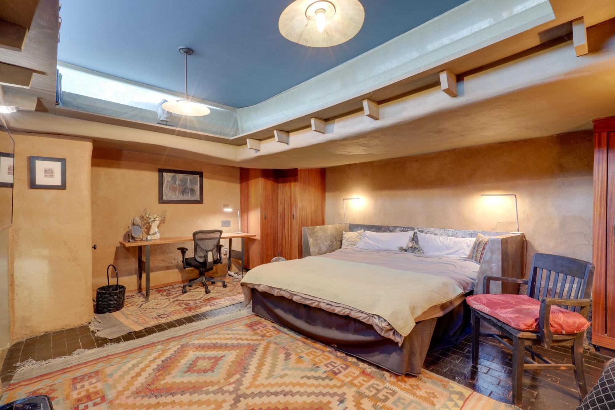 Adobe Studio 2 Blocks To Downtown Santa Fe Plaza! Экстерьер фото